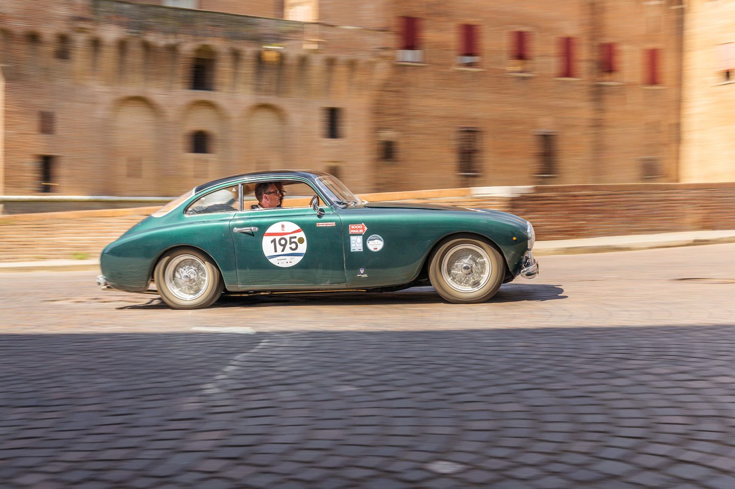 1000 Miglia in Ferrara — photograph 6