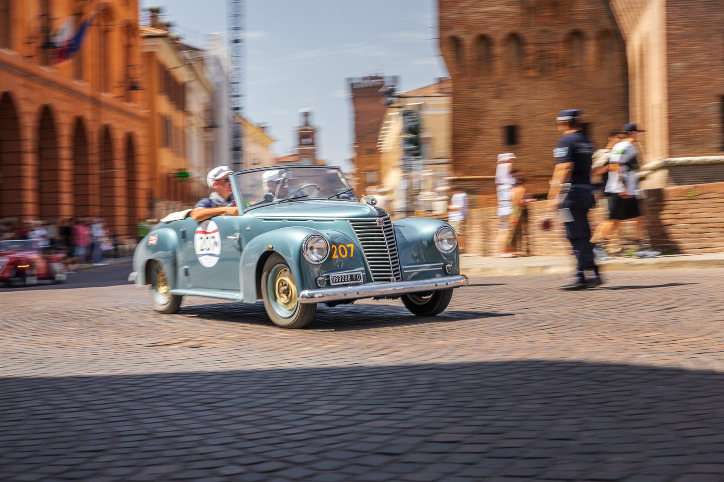 1000 Miglia in Ferrara — photograph 10